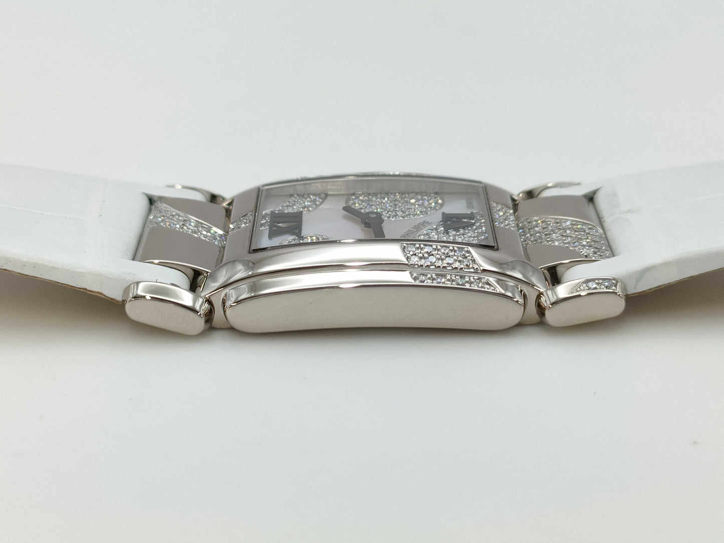 PATEK PHILIPPE Twenty-Four 4914G-001 3594952/4357532 E15AIG.3 Quartz Women's Watch