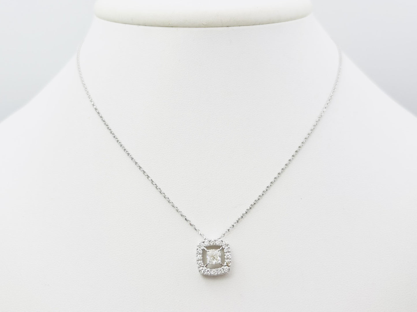 MONNICKENDAM Monnickendam D0.501ct, FD0.34ct, 18K White Gold, 5.0g Necklace 