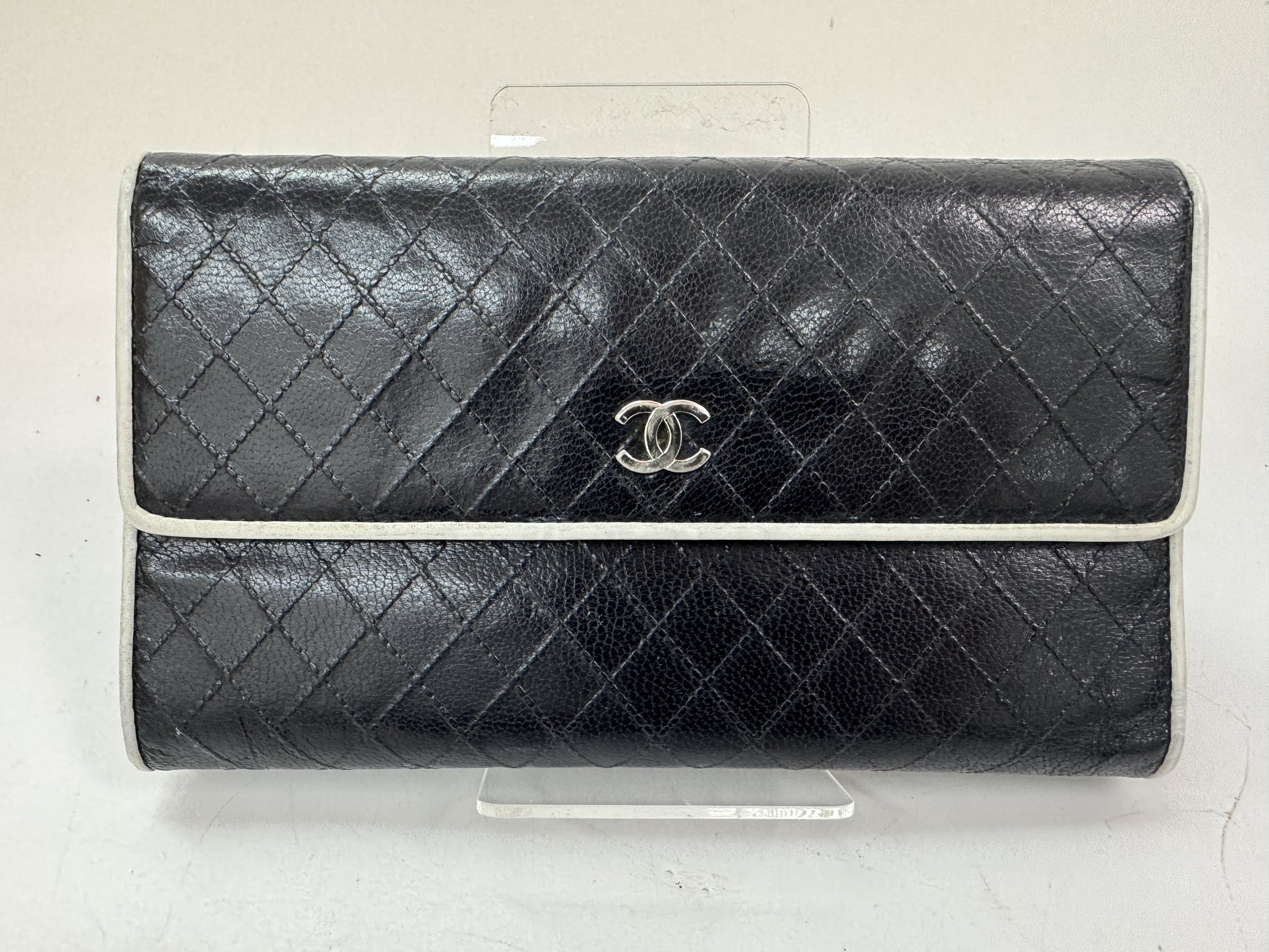 CHANEL Bicolor Caviar Tri-fold Long Wallet