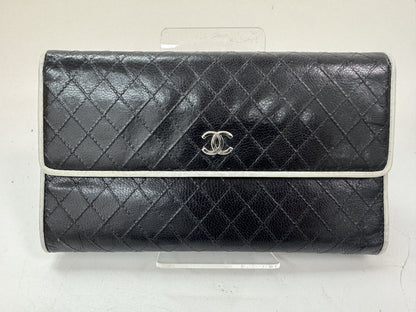 CHANEL Bicolor Caviar Tri-fold Long Wallet