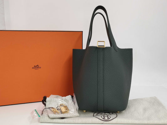 HERMES Picotin Lock 18 Vert Mangrove x Taurillon Clemence x Gold Hardware x K Stamp Handbag