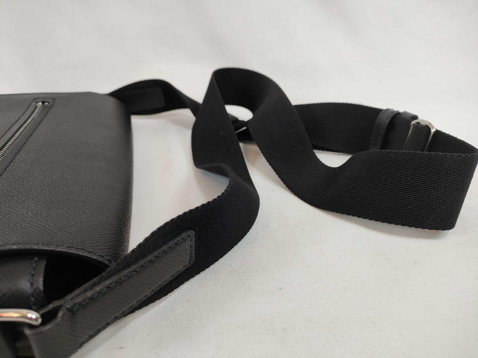 dunhill leather shoulder bag black shoulder bag