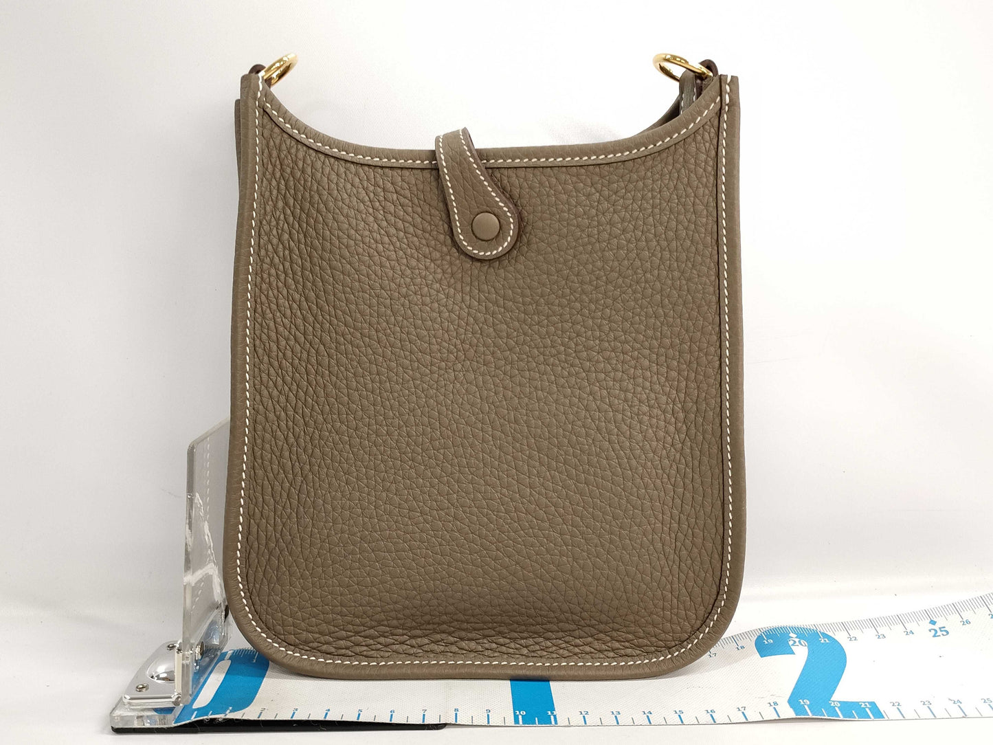 HERMES Evelyne 16 TPM Etoupe Gold Hardware K Stamped Shoulder Bag