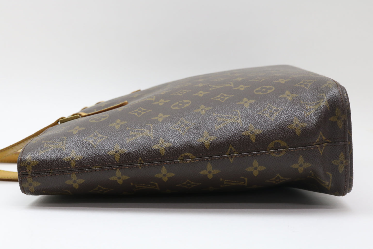 LOUIS VUITTON Monogram Monogram Luco Tote Bag