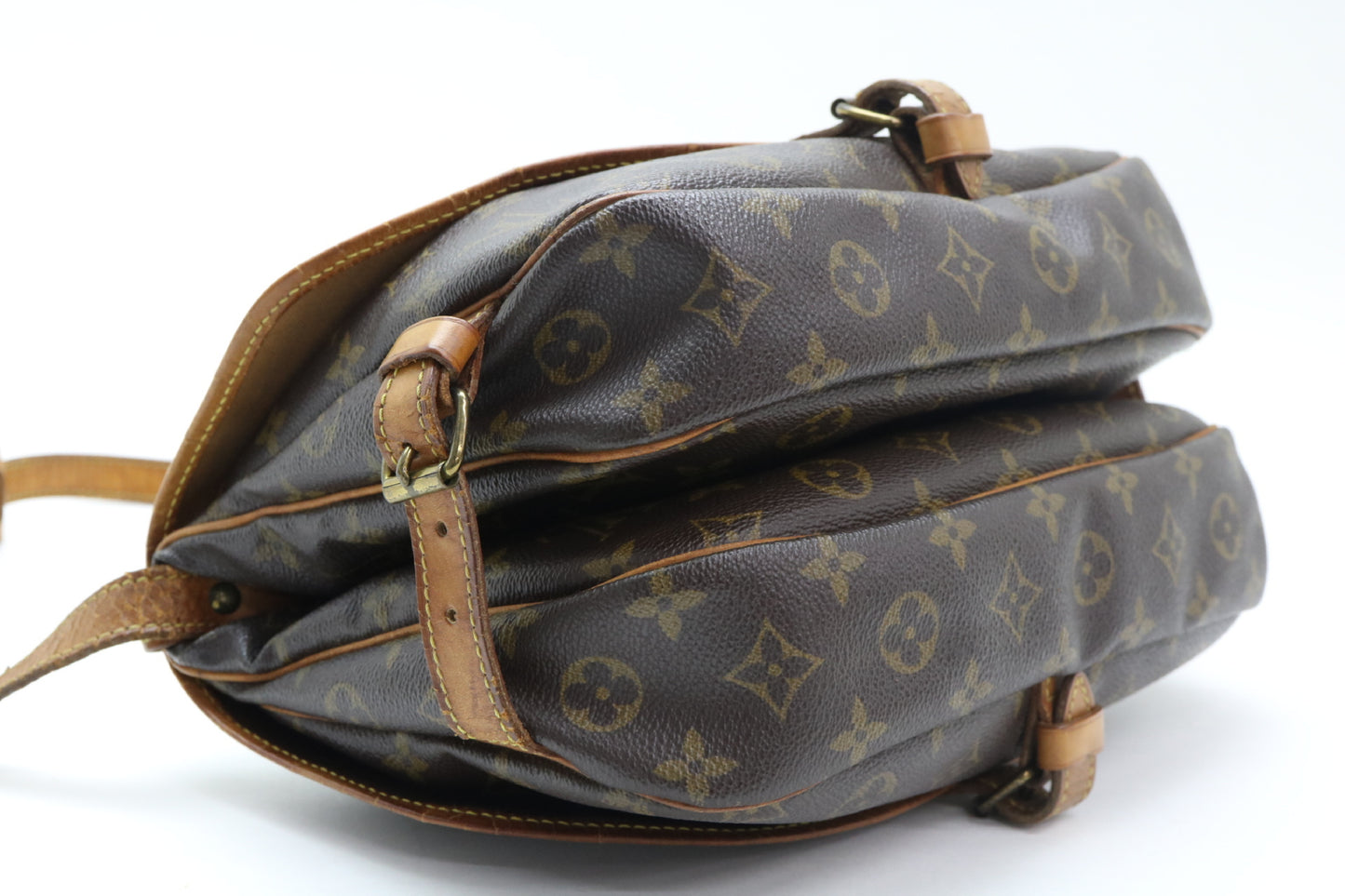 LOUIS VUITTON Monogram Saumur Shoulder Bag