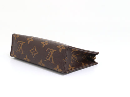 LOUIS VUITTON Monogram Poche Toilette 15 M47546 Pouch