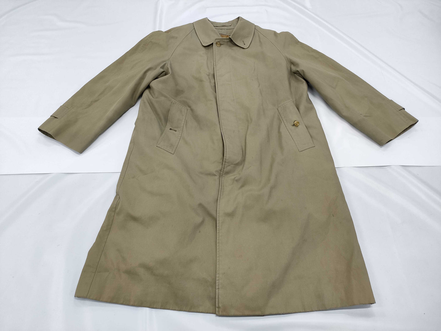 Burberry Nova Check Lined Balcony Coat, Size 170, C-TK83 Coat