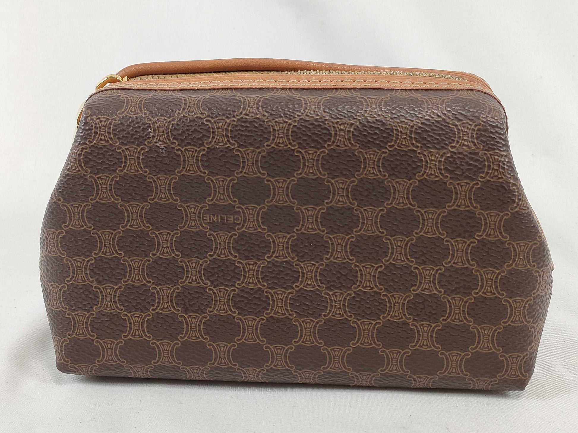 CELINE Macadam Pouch