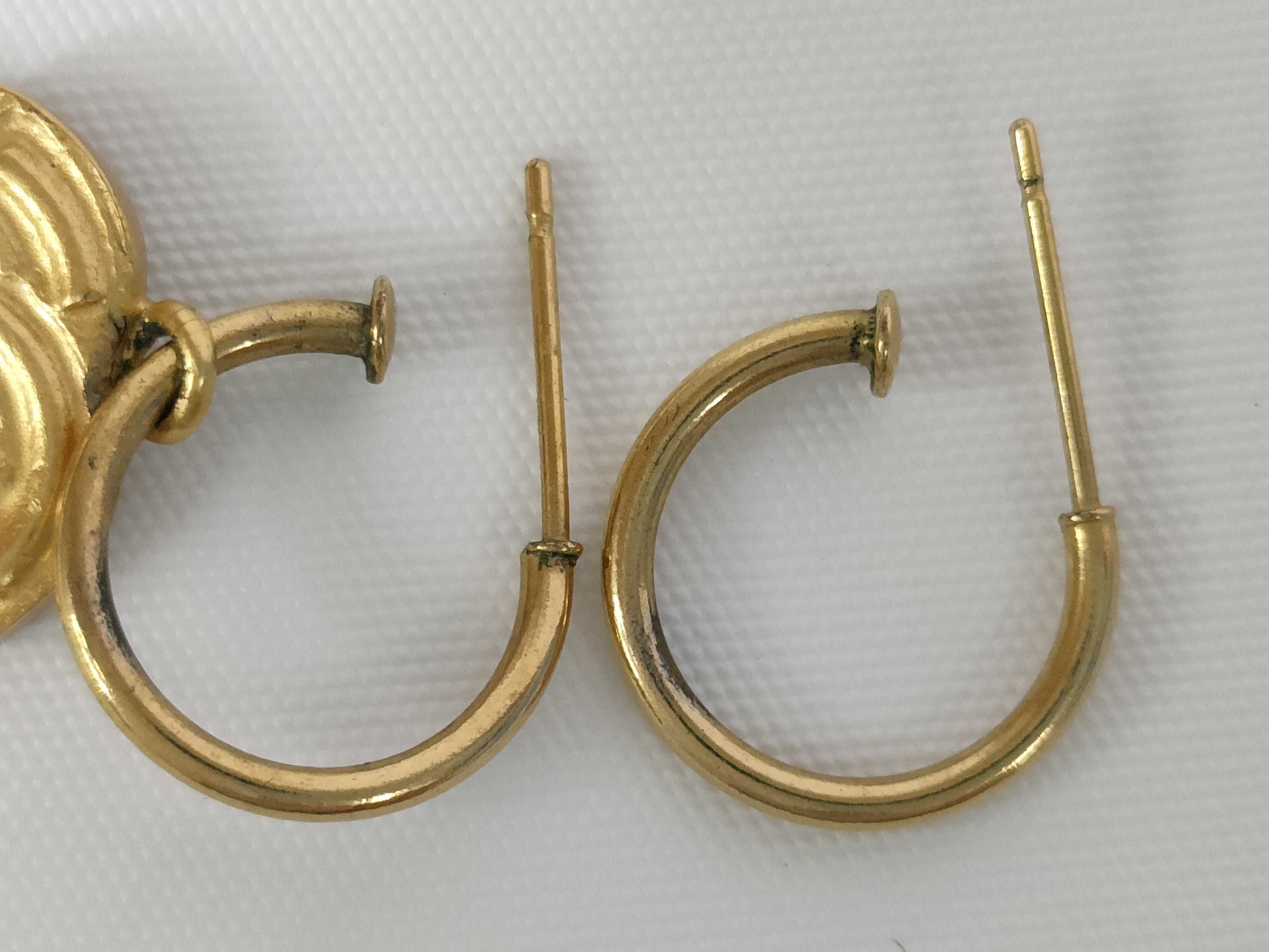 CHANEL Coco Mark Earrings