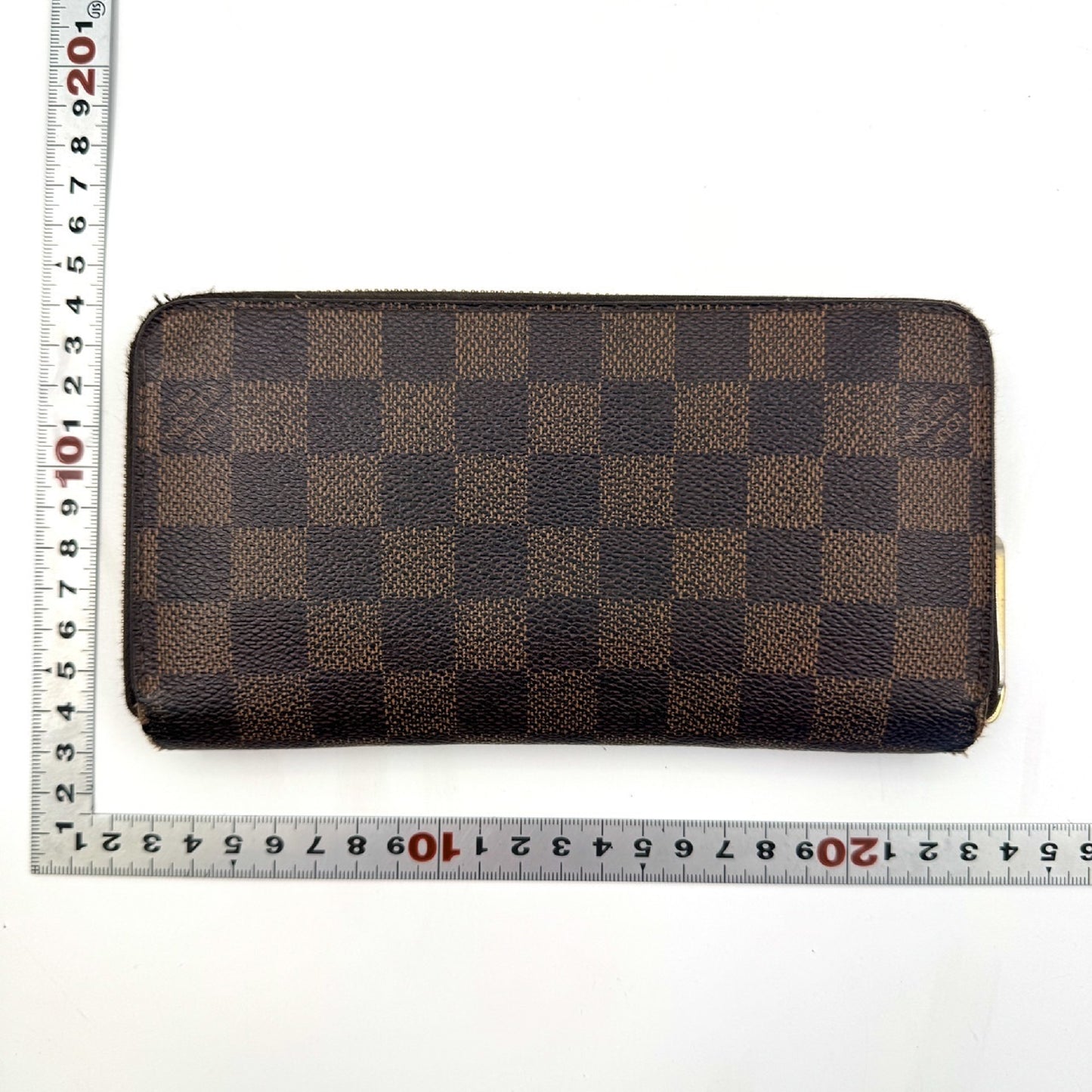 LOUIS VUITTON Damier Zippy Wallet