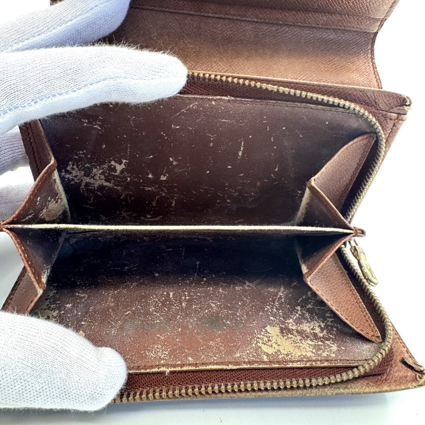 LOUIS VUITTON Monogram Monogram Bifold Wallet