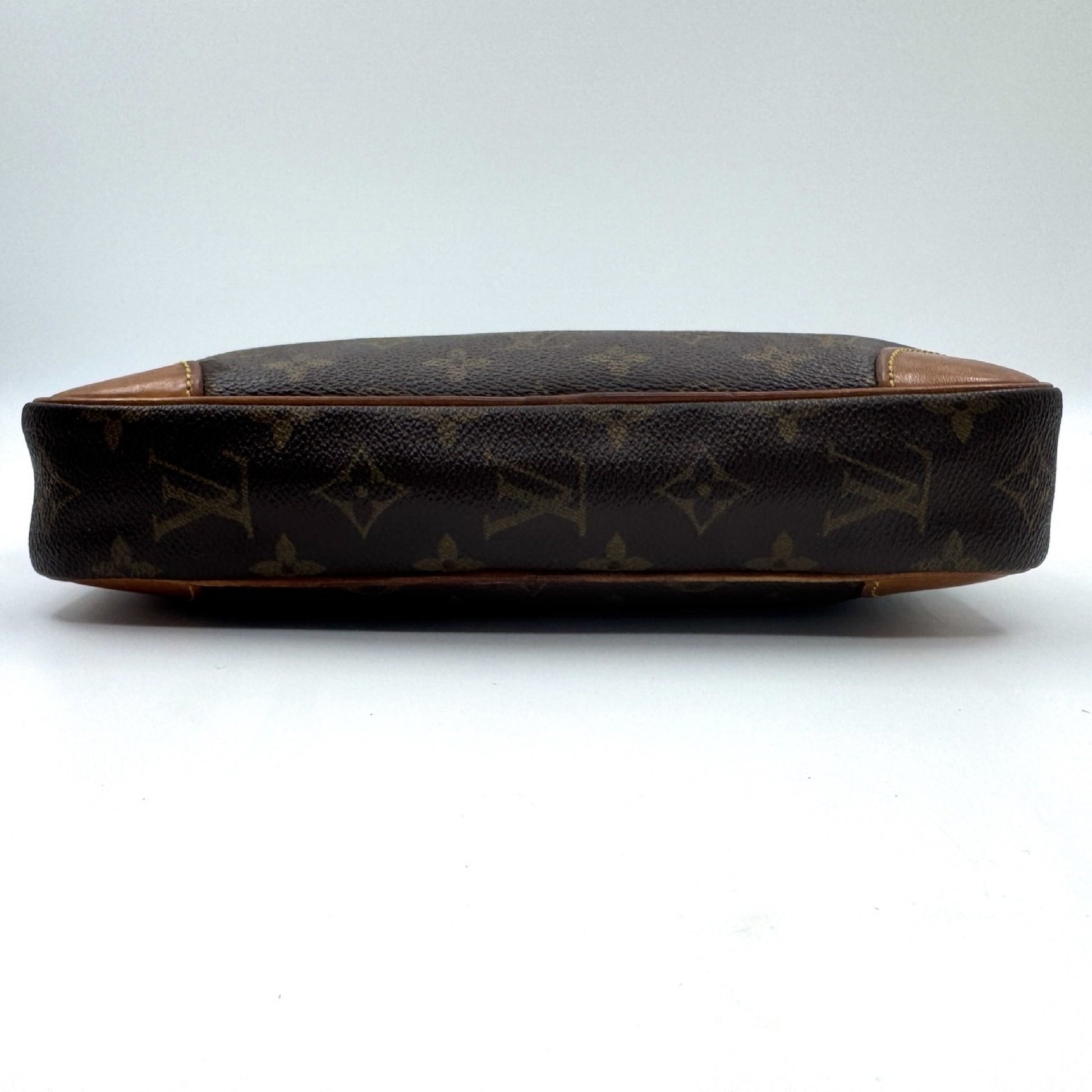 LOUIS VUITTON Monogram Monogram Dragonne PM Second Bag