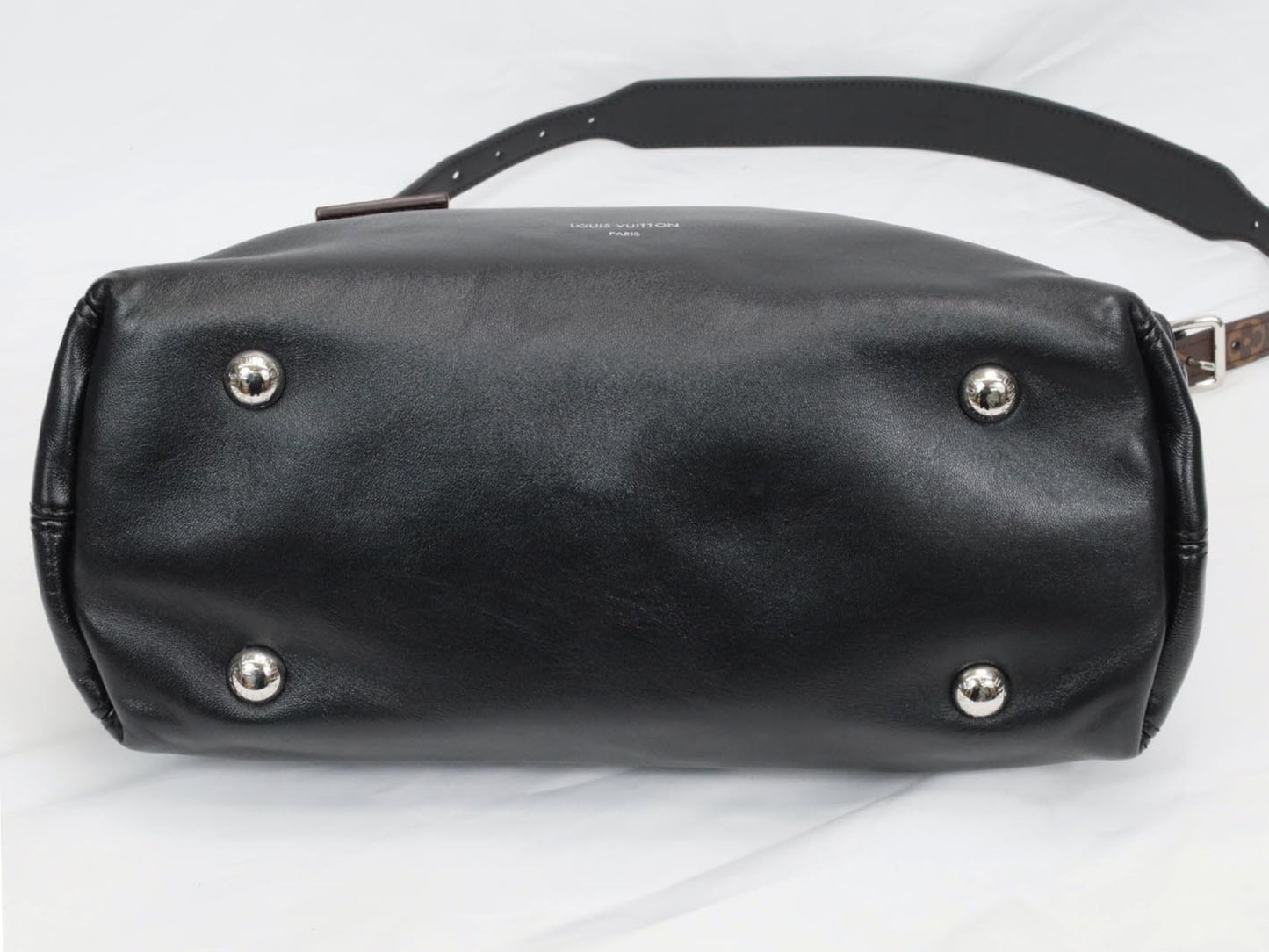 LOUIS VUITTON Monogram Carryall Cargo Vibe RFID Verified Shoulder Bag