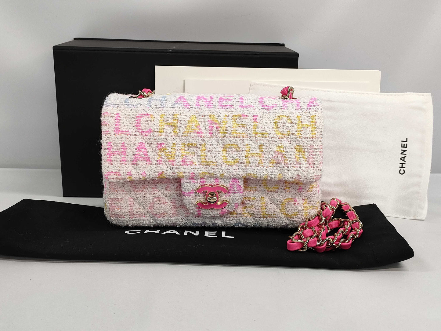 CHANEL Minimato Tweed Logo White Pink GP Shoulder Bag