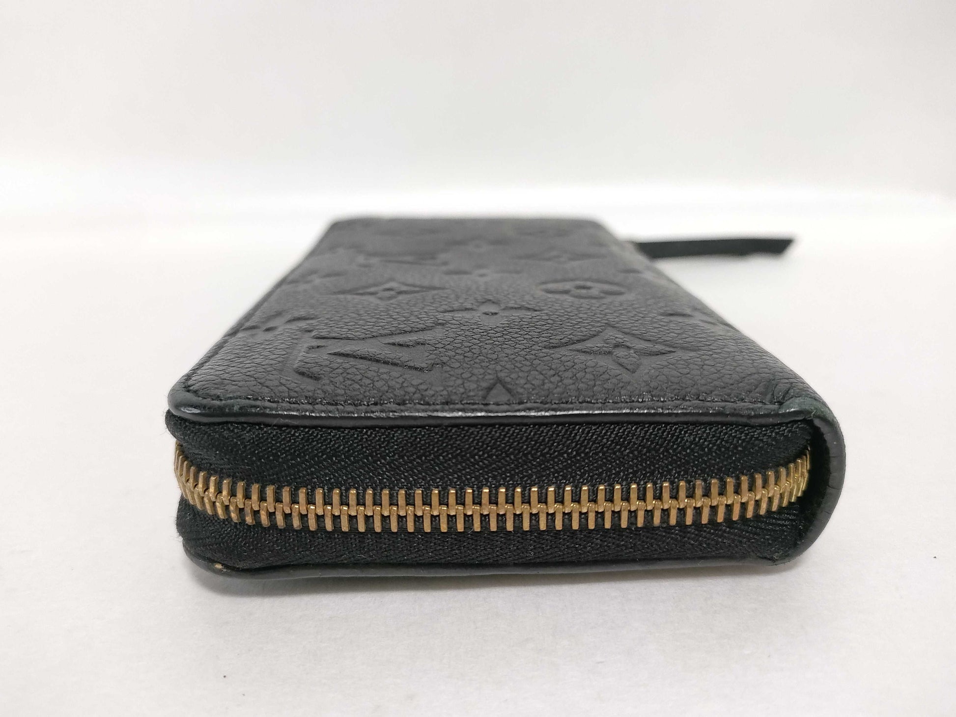 LOUIS VUITTON Monogram Empreinte Zippy Wallet Noir M60571 Wallet