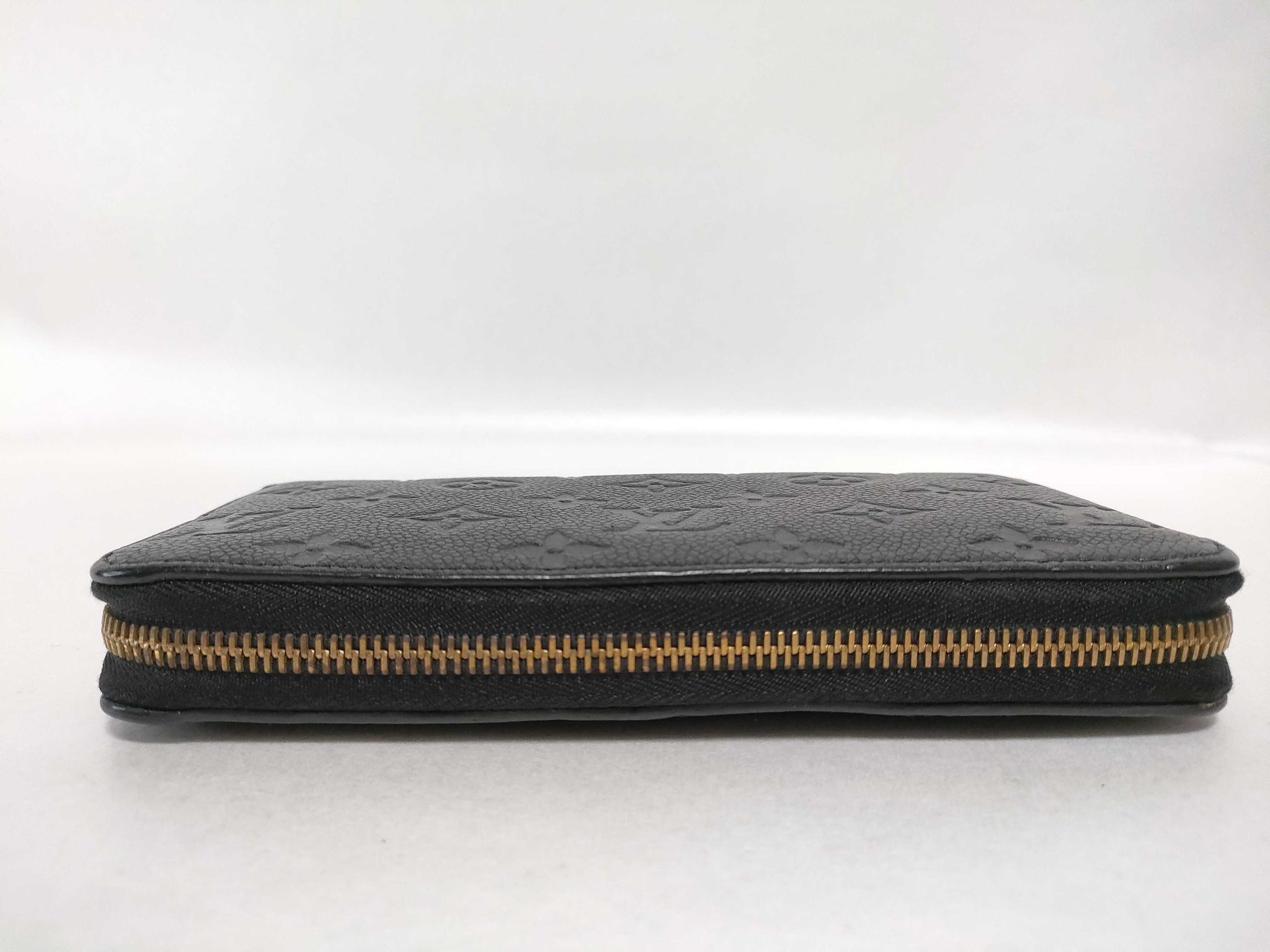LOUIS VUITTON Monogram Empreinte Zippy Wallet Noir M60571 Wallet