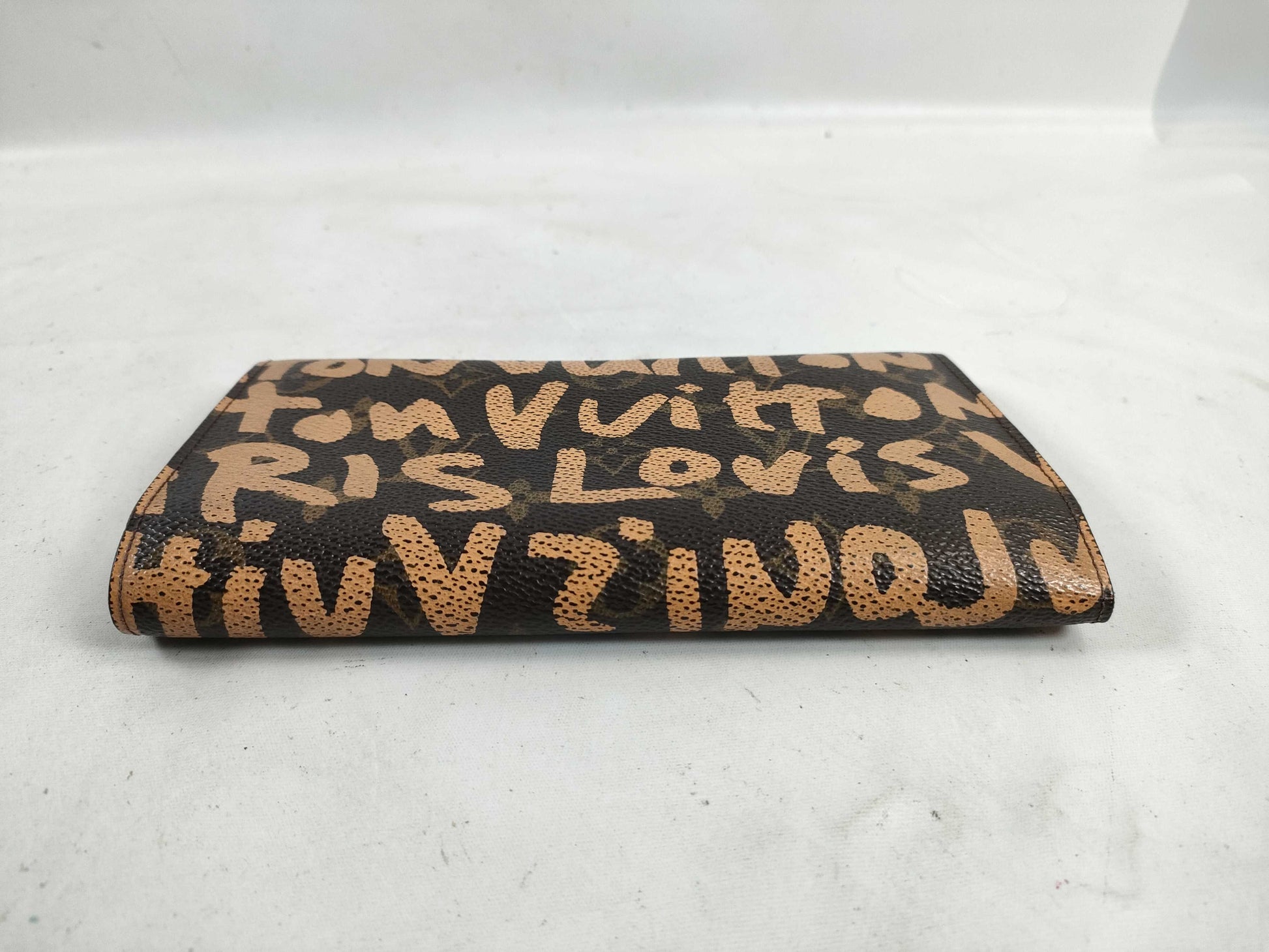 LOUIS VUITTON M92190 Monogram Graffiti Pochette Porte Monnaie Credit Long Wallet