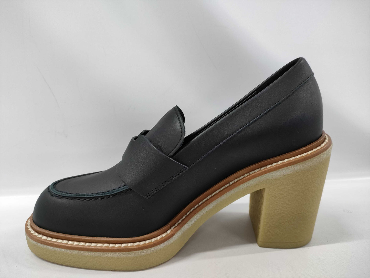 HERMES Didi 35 Moccasin Loafers