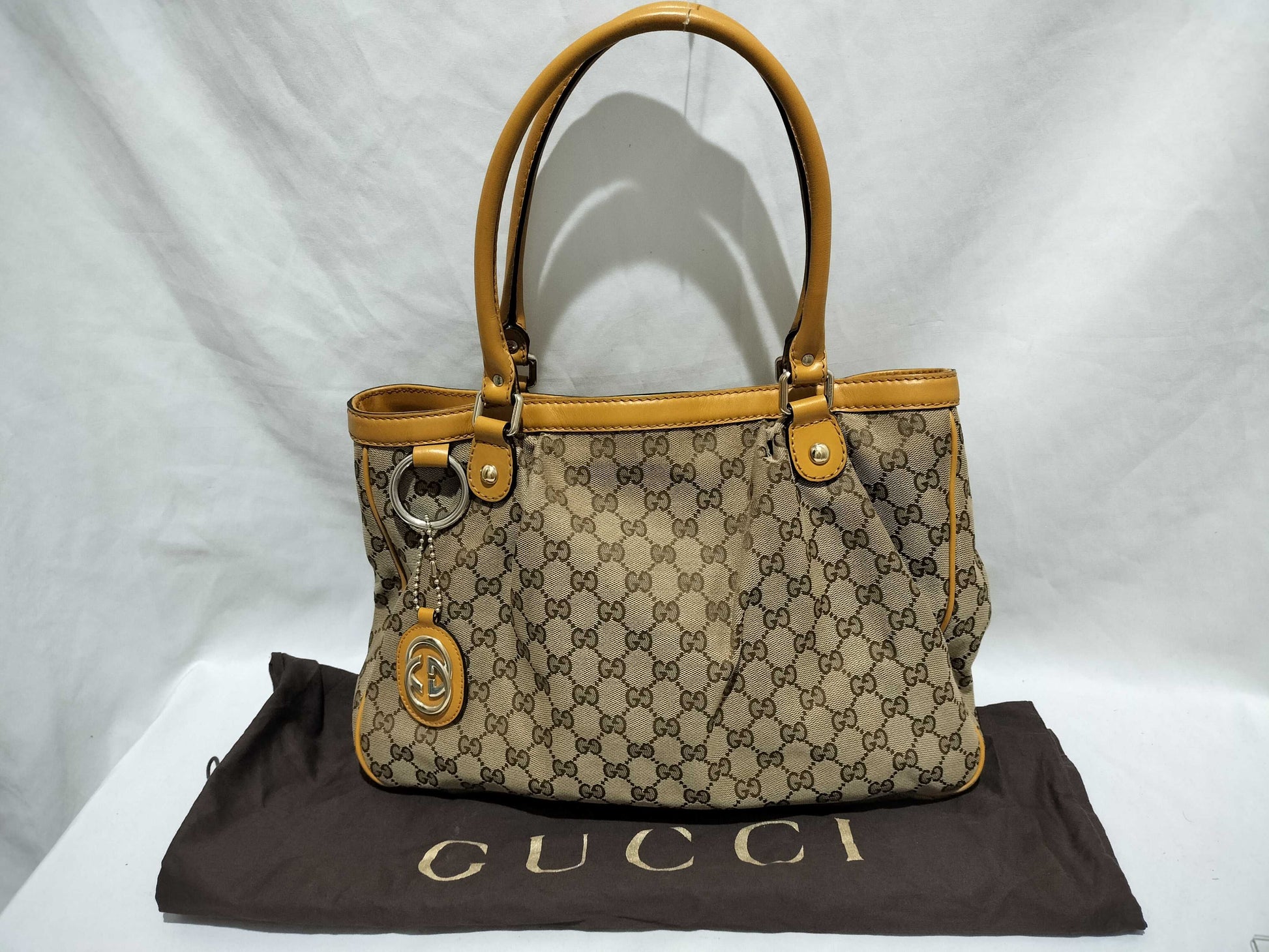 GUCCI Bag Handbag