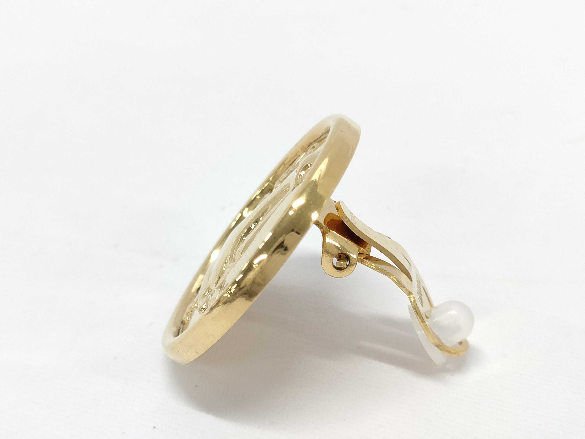 CHANEL Buffalo Earrings [CHANEL engraved]