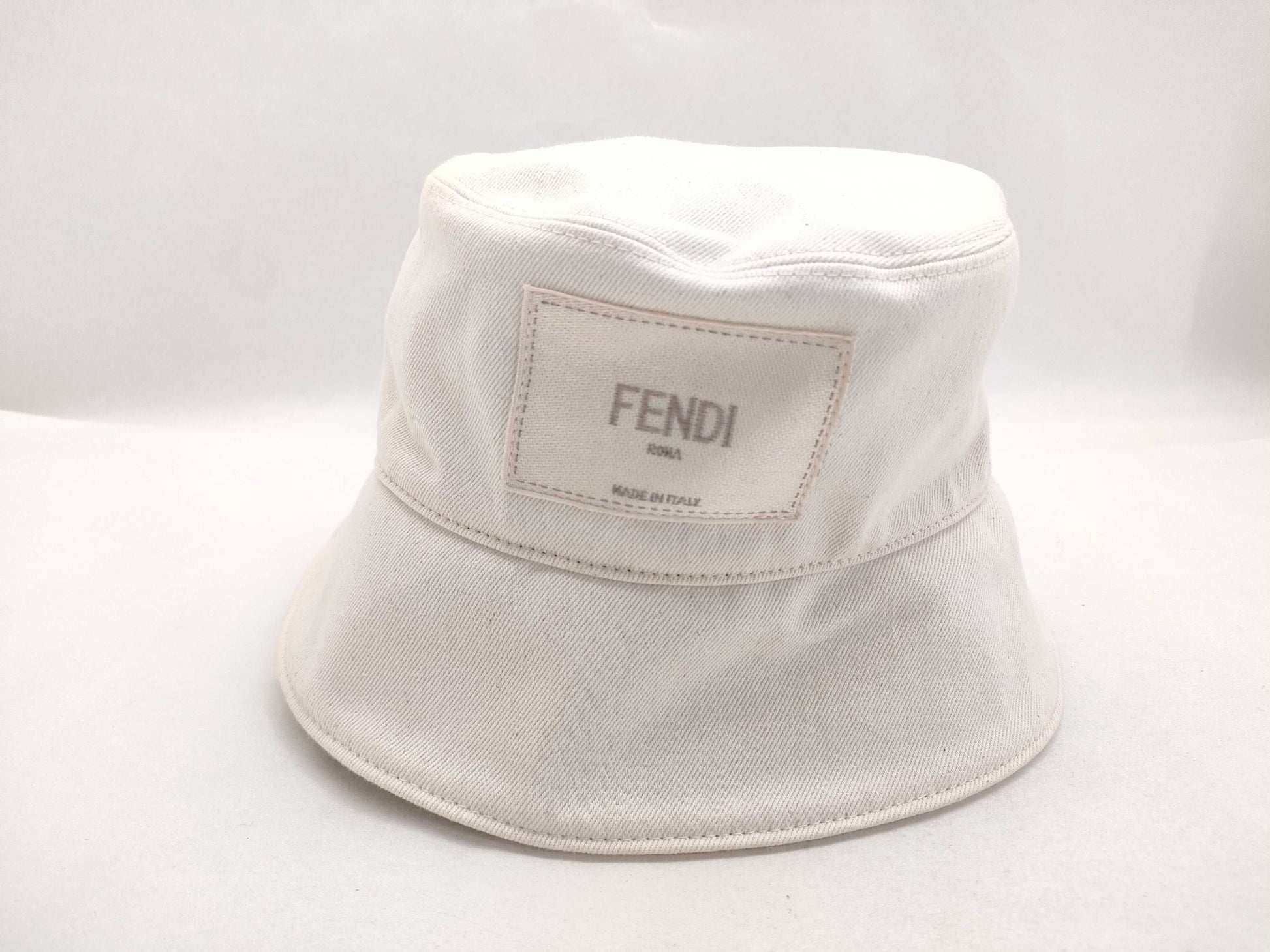 FENDI FXQ801 Logo Bucket Hat, Medium, Cotton, Other Accessories