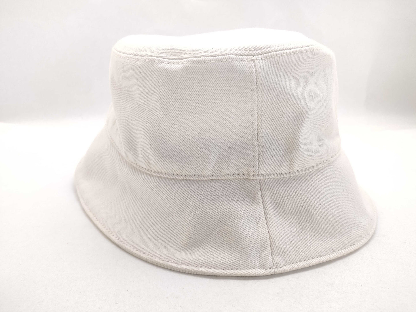 FENDI FXQ801 Logo Bucket Hat, Medium, Cotton, Other Accessories