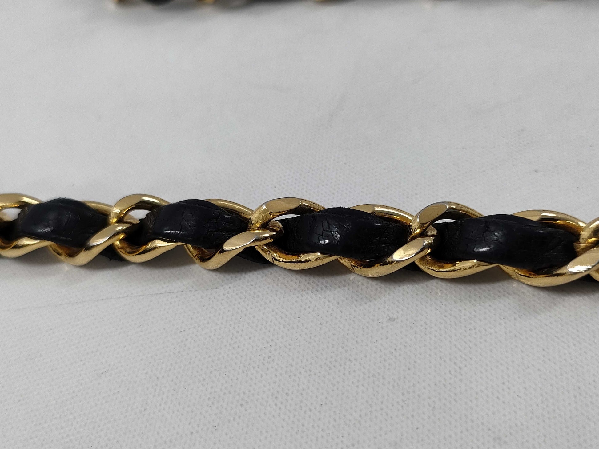 CHANEL Mini Matelasse Lambskin Single Flap Single Chain Bag in Black with Gold Hardware, 2013998, No. 2, Shoulder Bag