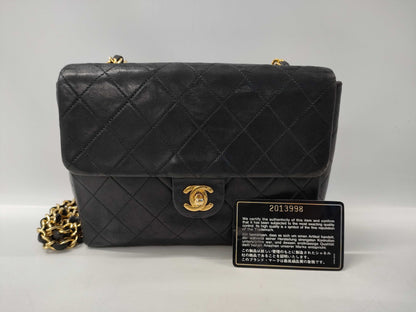 CHANEL Mini Matelasse Lambskin Single Flap Single Chain Bag in Black with Gold Hardware, 2013998, No. 2, Shoulder Bag