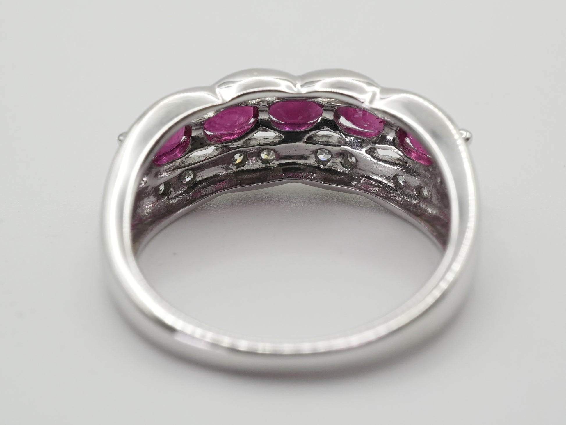 Ruby and Diamond 14K Gold Ring, 2.7g 