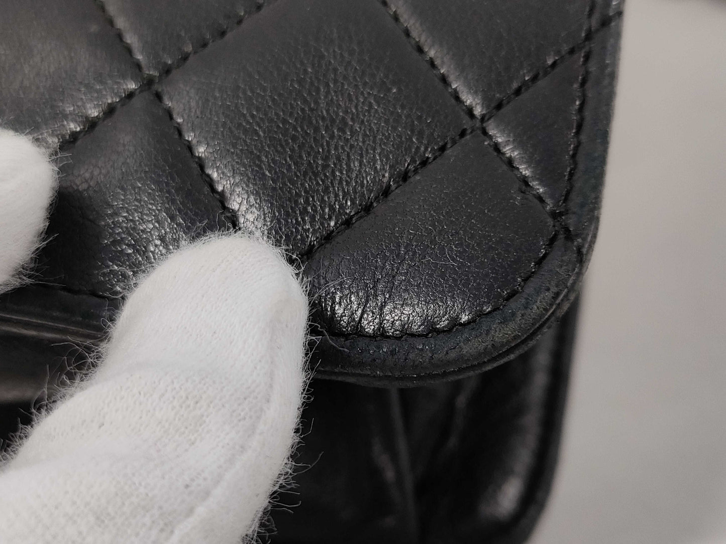 CHANEL Matelasse Chain Shoulder Bag