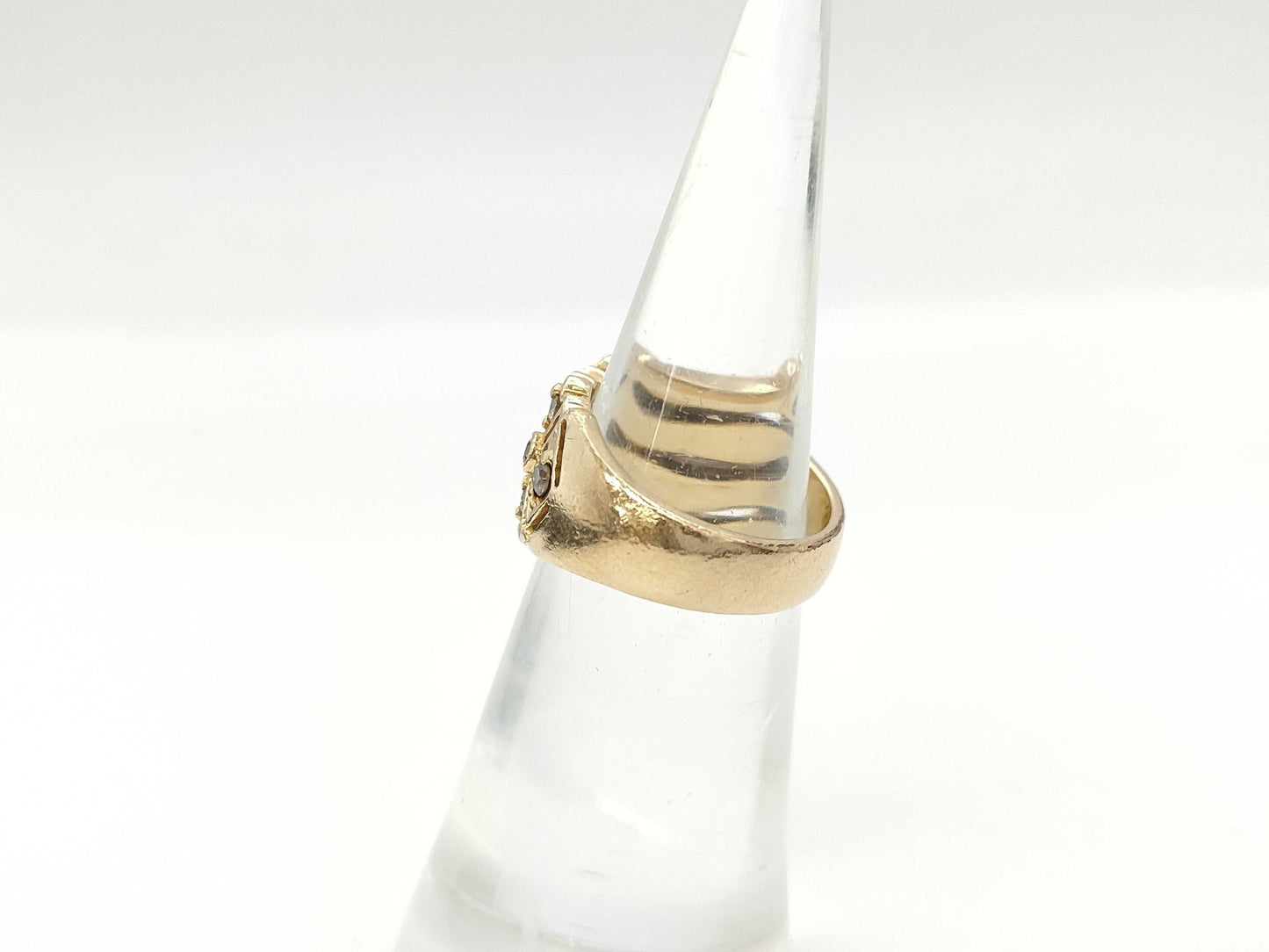 Diamond 750 5.9g Ring 