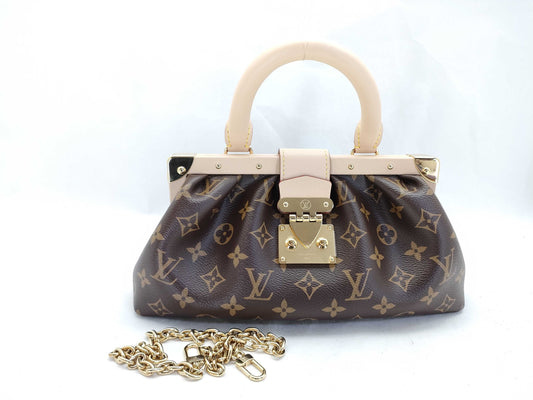 LOUIS VUITTON Monogram Louis Vuitton M46544 Monogram Clutch Handbag