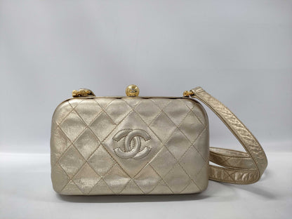 CHANEL Gold Clasp Shoulder Bag