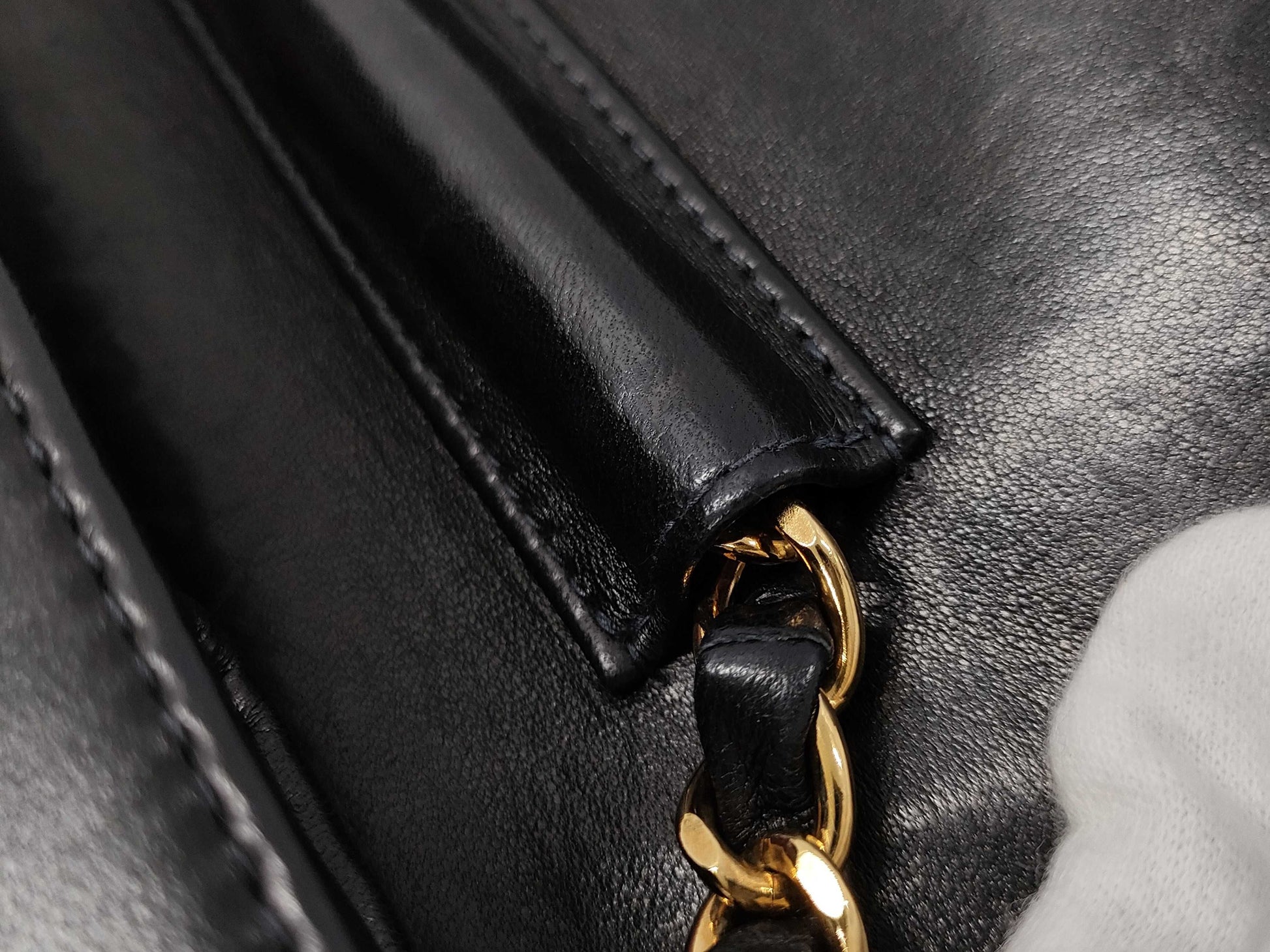 CHANEL Matelasse Full Flap Chain Shoulder Bag