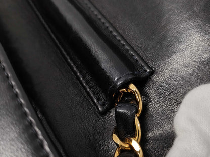 CHANEL Matelasse Full Flap Chain Shoulder Bag