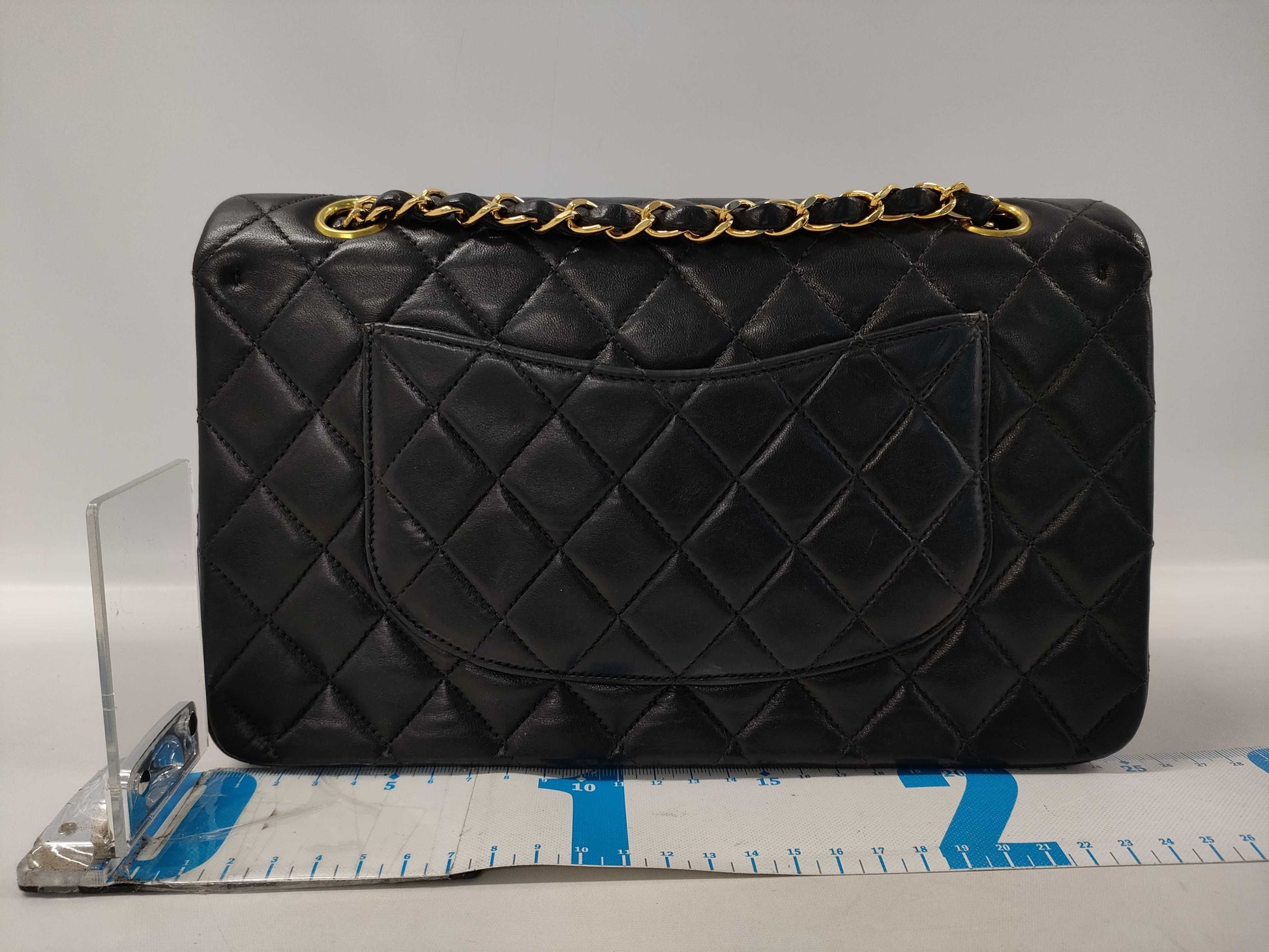 CHANEL Matelasse 25 Chain Shoulder Bag