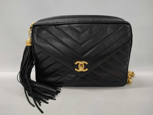 CHANEL Chevron Fringe Chain Shoulder Bag