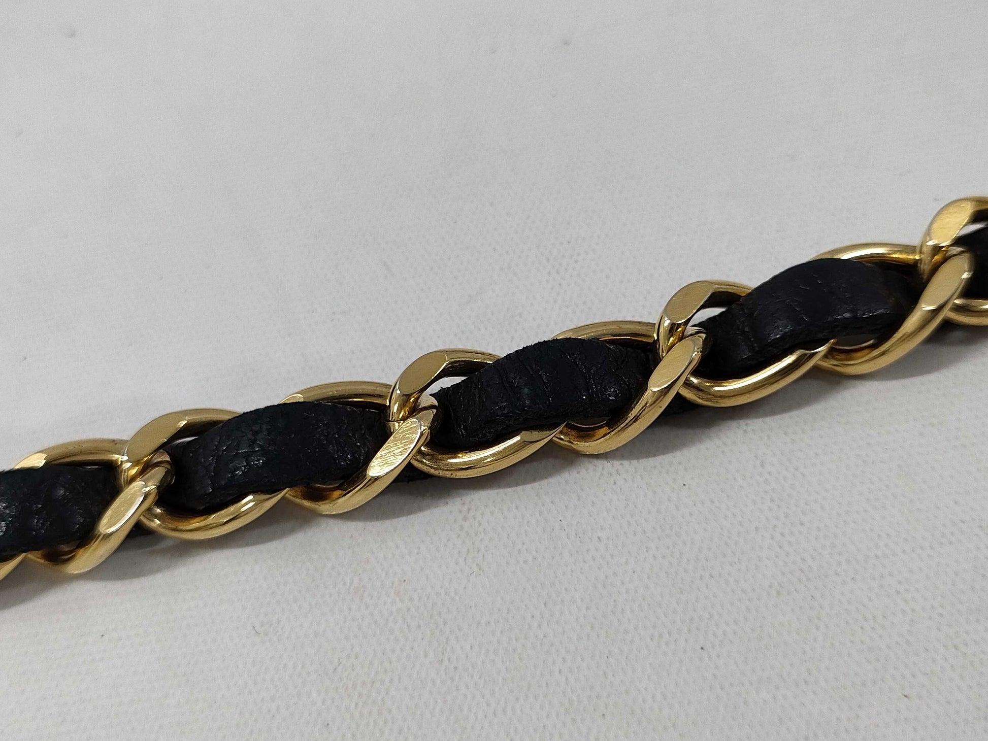 CHANEL Matelasse 23 Chain Shoulder Bag