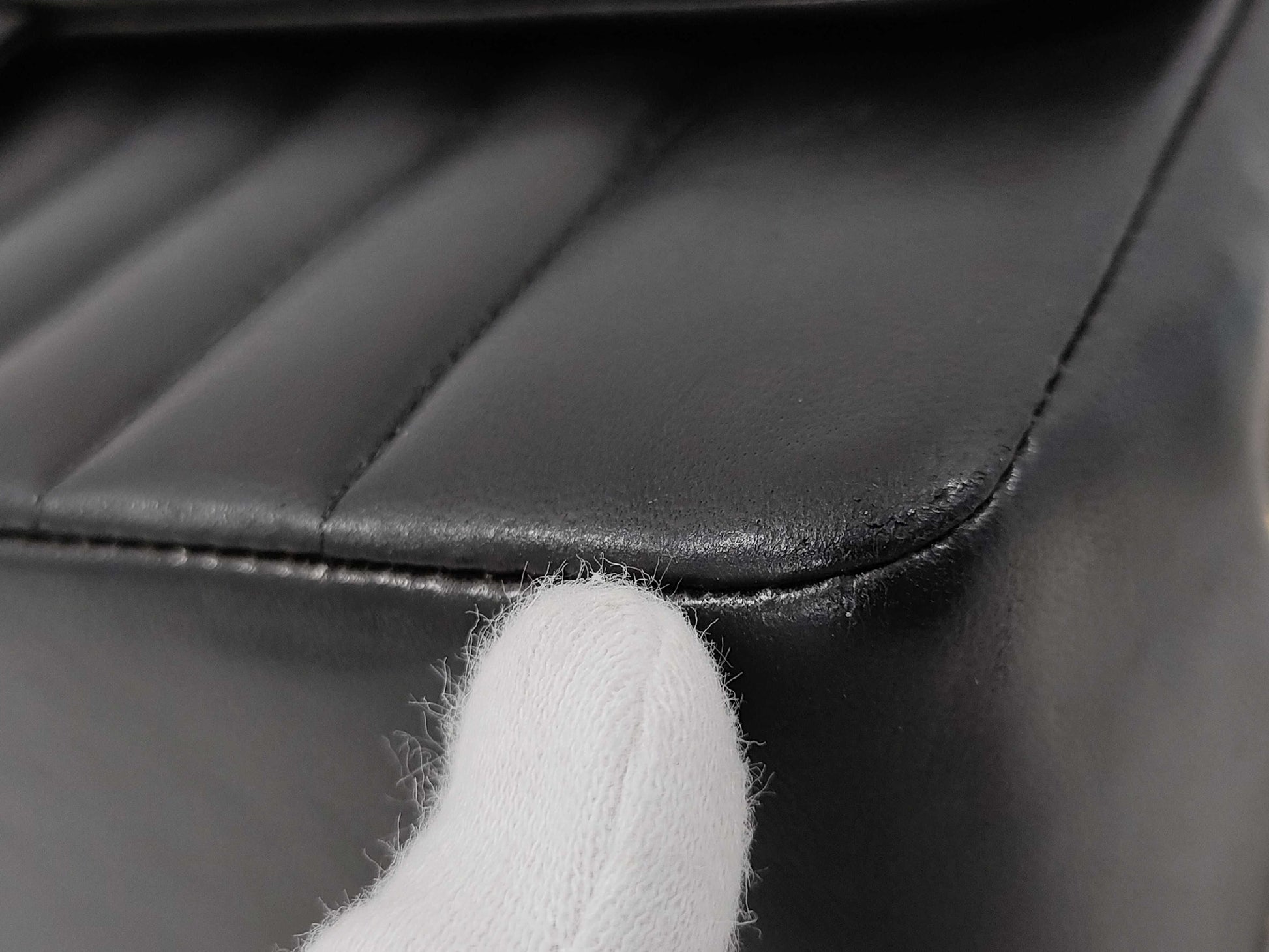 CHANEL Mademoiselle Chain Shoulder Bag