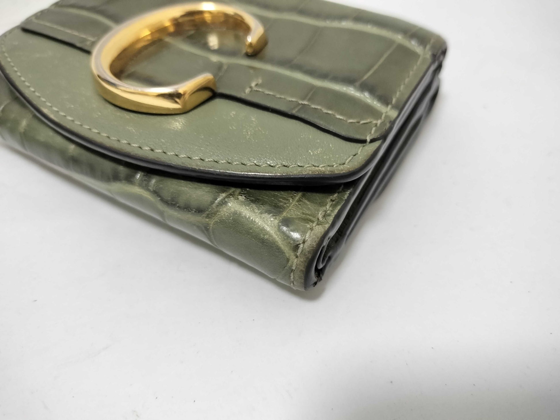 Chloe Chloe Croco Embossed Khaki Tri-fold Wallet