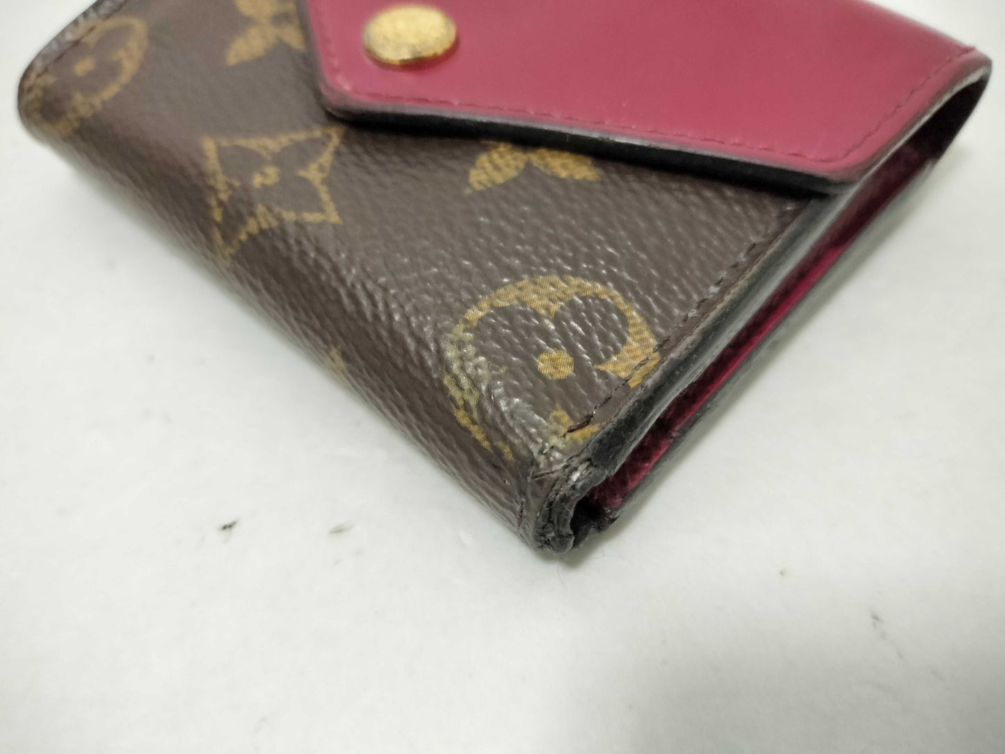 LOUIS VUITTON Monogram LOUIS VUITTON Louis Vuitton Portefeuille Zoe Monogram Folding Wallet