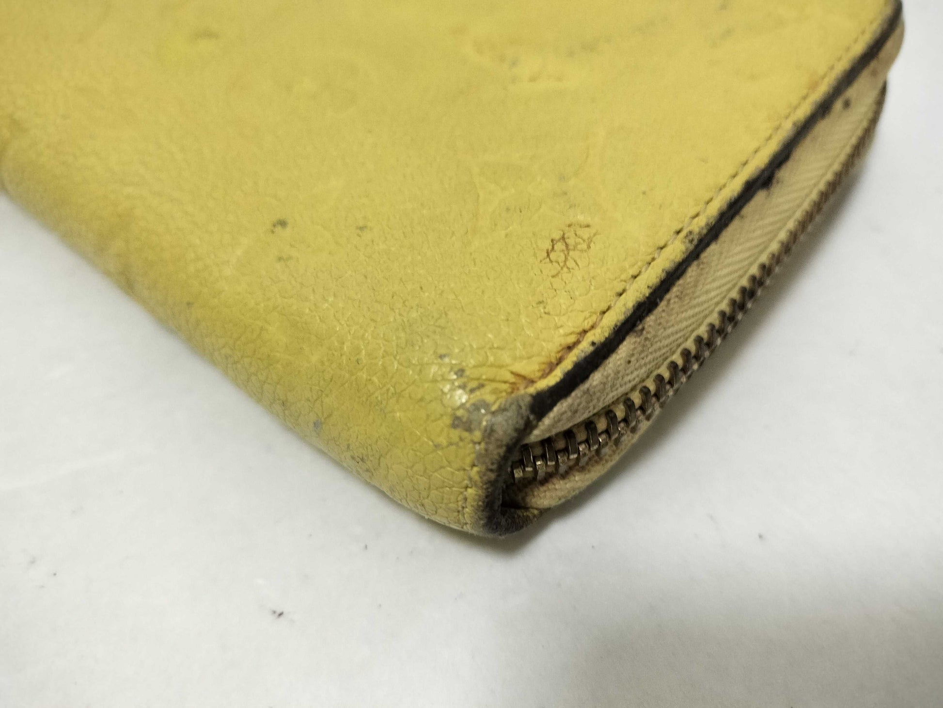 LOUIS VUITTON Monogram Empreinte Long Wallet TN1124 Yellow