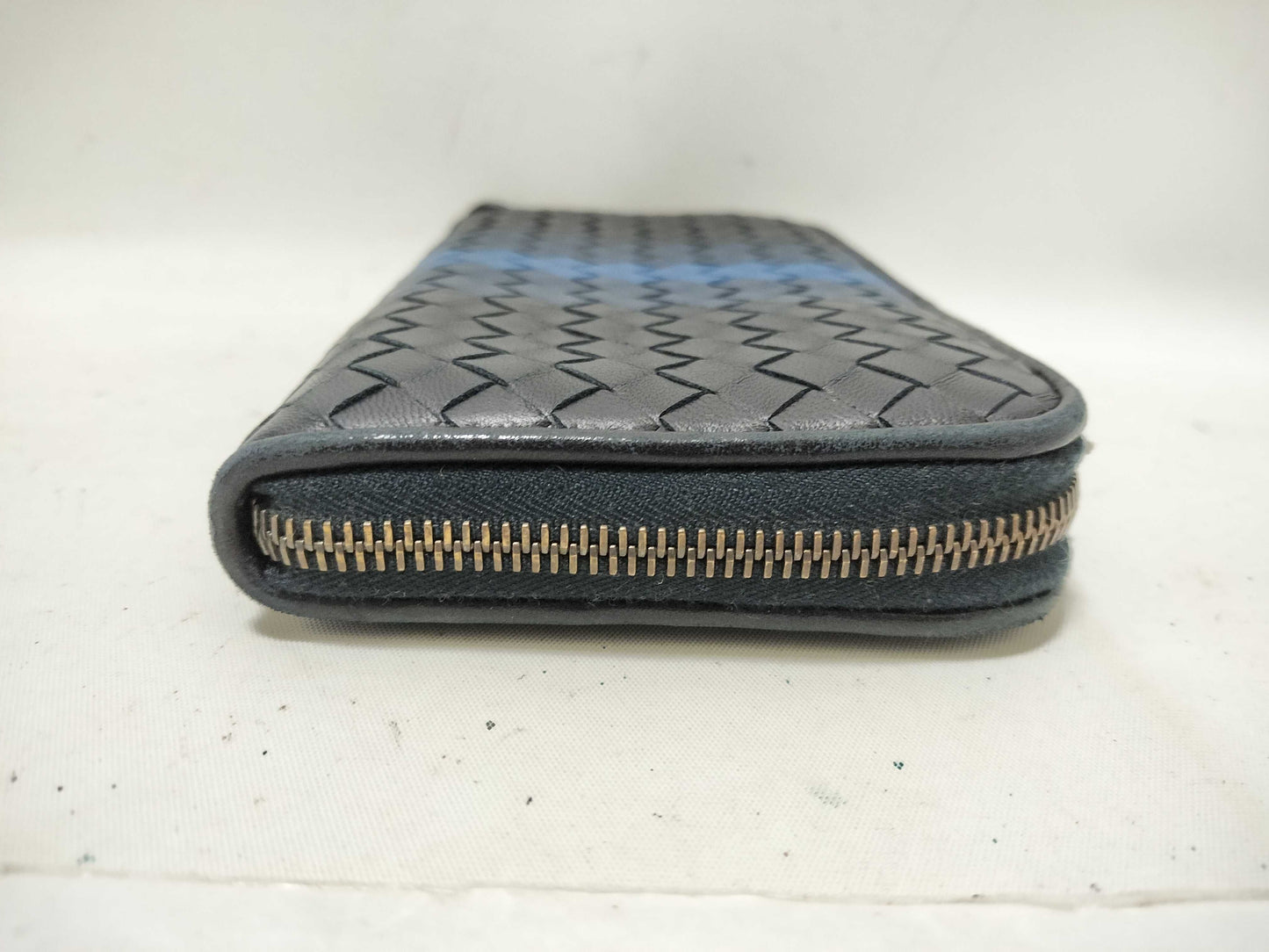 BOTTEGA VENETA BOTTEGA VENETA Bottega Veneta Two-Tone Wallet Wallet Wallet