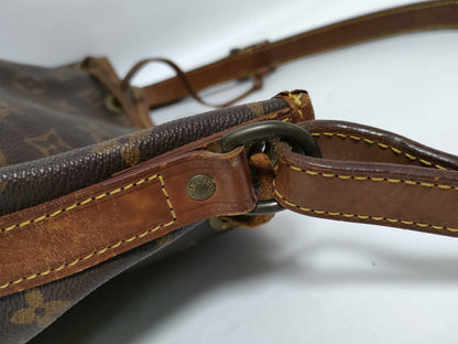 LOUIS VUITTON Monogram Petit Noe M42226 Drawstring Shoulder Bag