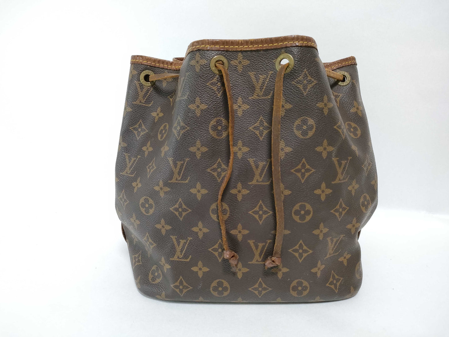 LOUIS VUITTON Monogram Petit Noe M42226 Drawstring Shoulder Bag