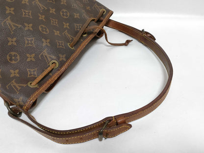 LOUIS VUITTON Monogram Petit Noe M42226 Drawstring Shoulder Bag
