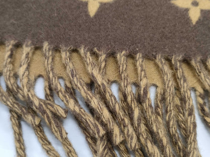 LOUIS VUITTON Louis Vuitton scarf