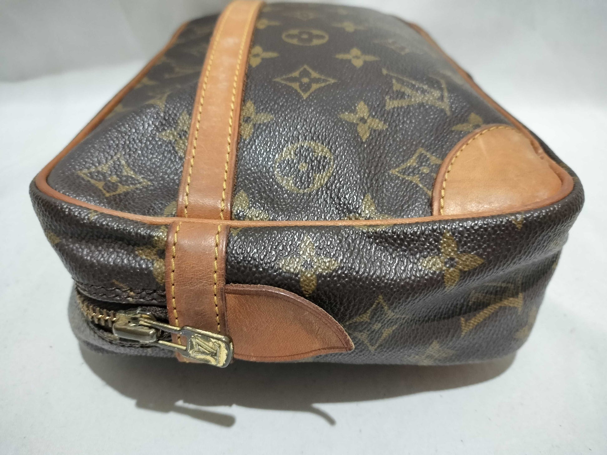LOUIS VUITTON Monogram Louis Vuitton Bag Second Bag