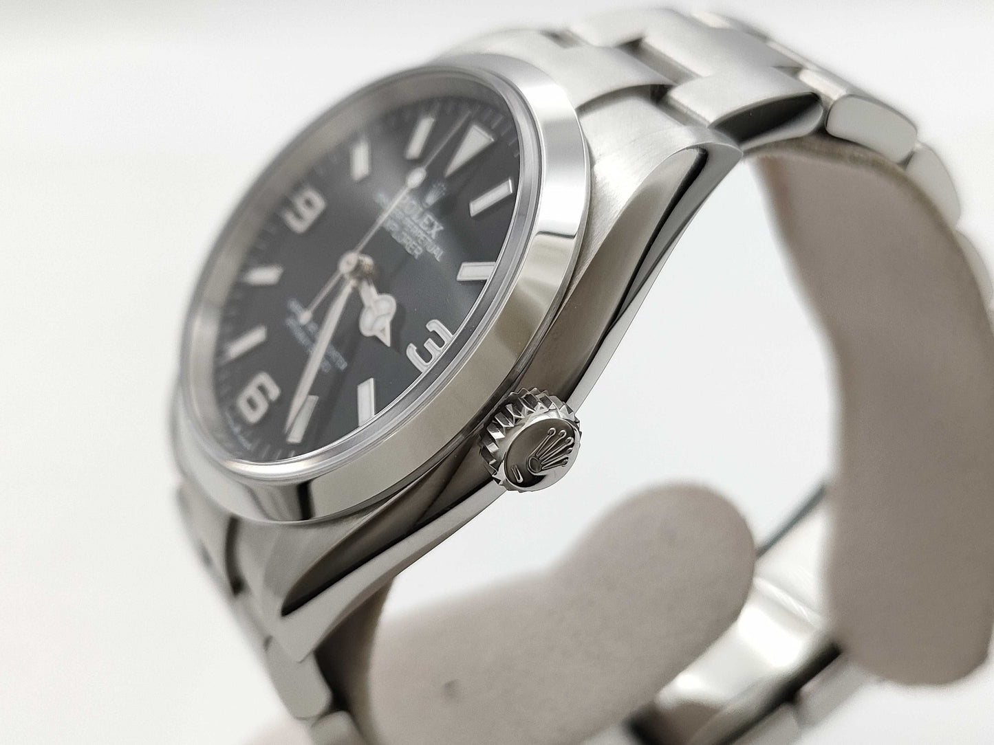 ROLEX 124270 7X98T149 Men's Watch