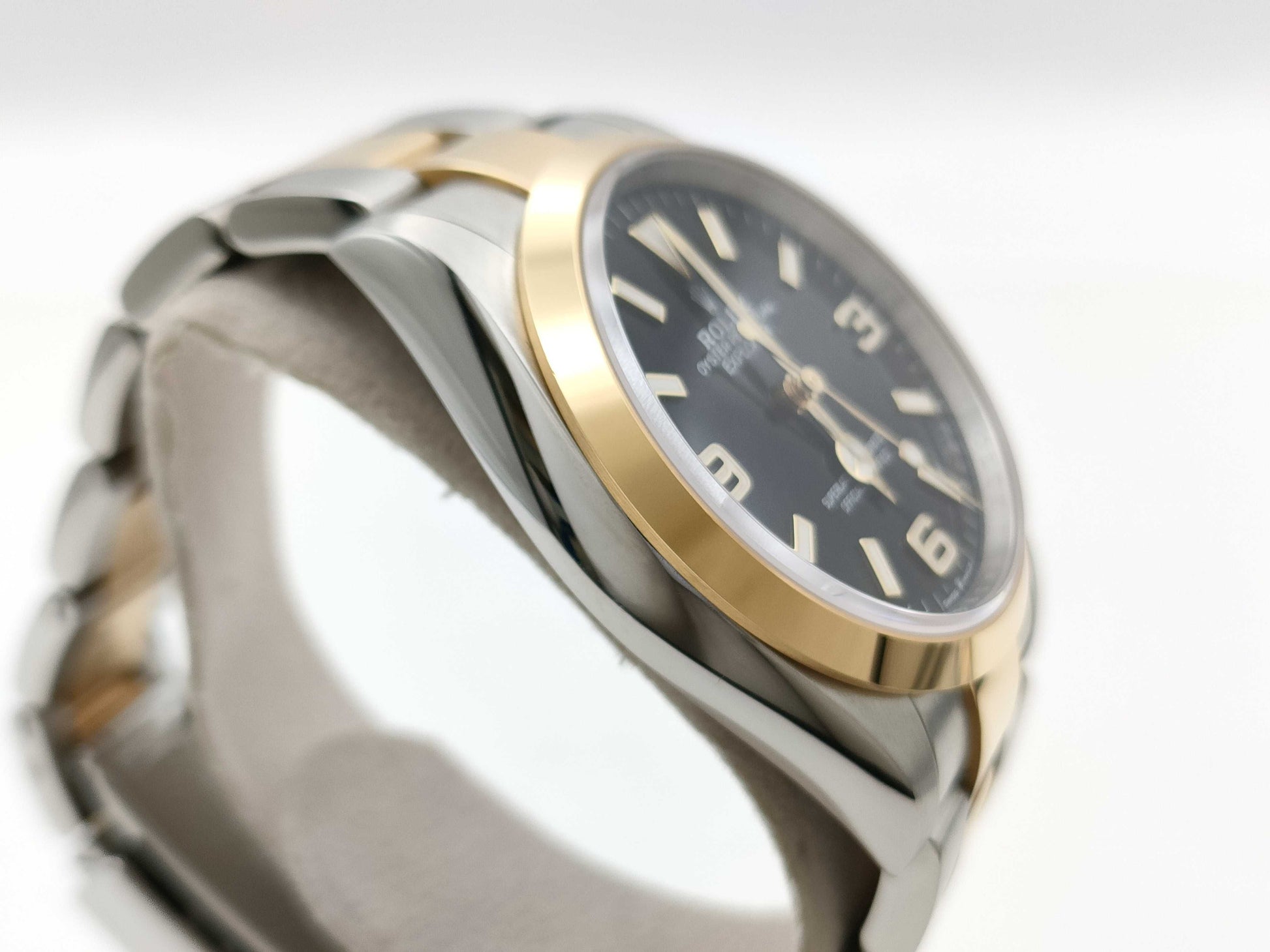 ROLEX 124273 760K3869 Men's Watch